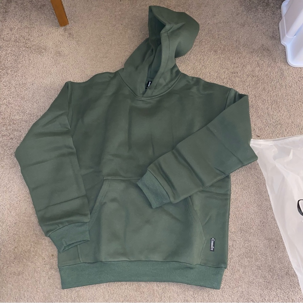 New comfort, Green Hoodie